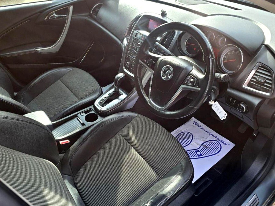 Used Vauxhall Astra 2011 for sale - 76379673: Photo 11