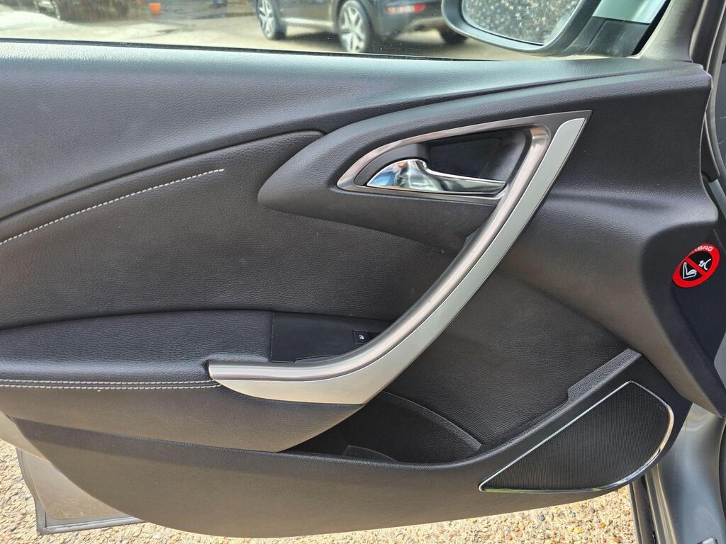 Used Vauxhall Astra 2011 for sale - 76379673: Photo 20