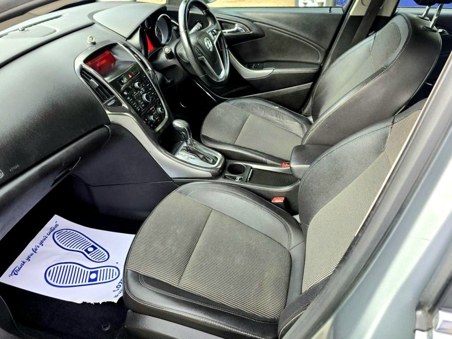 Used Vauxhall Astra 2011 for sale - 76379673: Photo 9