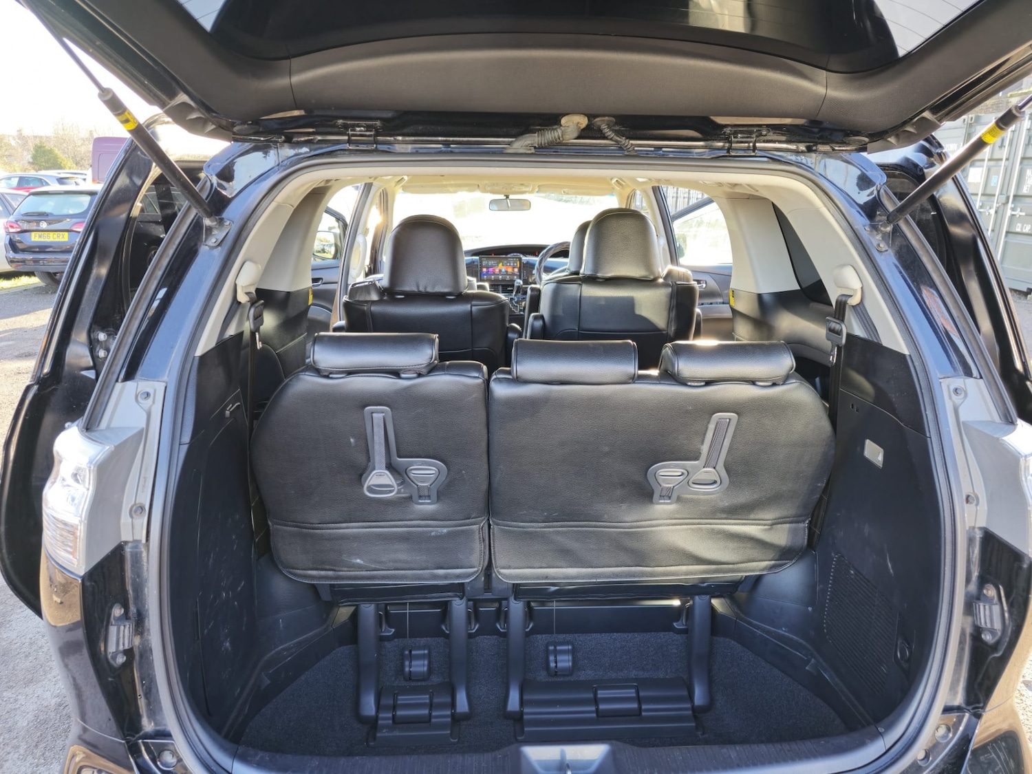 Used Toyota Estima 2024 for sale - 77277710: Photo 19