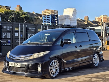 Used Toyota Estima 2013 for sale - 77277710: Photo