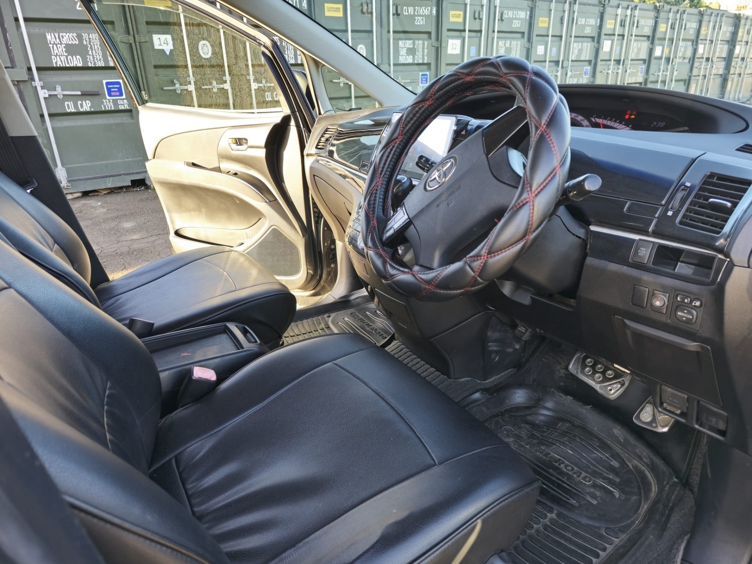 Used Toyota Estima 2024 for sale - 77277710: Photo 34