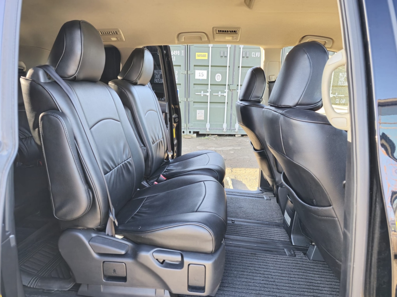 Used Toyota Estima 2024 for sale - 77277710: Photo 36