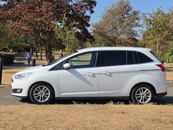Used Ford Grand C-Max 2017 for sale - 79611242: Photo