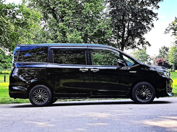 Used Toyota Voxy 2015 for sale - 74532833: Photo 10