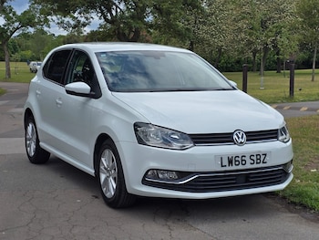 Used Volkswagen Polo 2016 for sale - 78596180: Photo