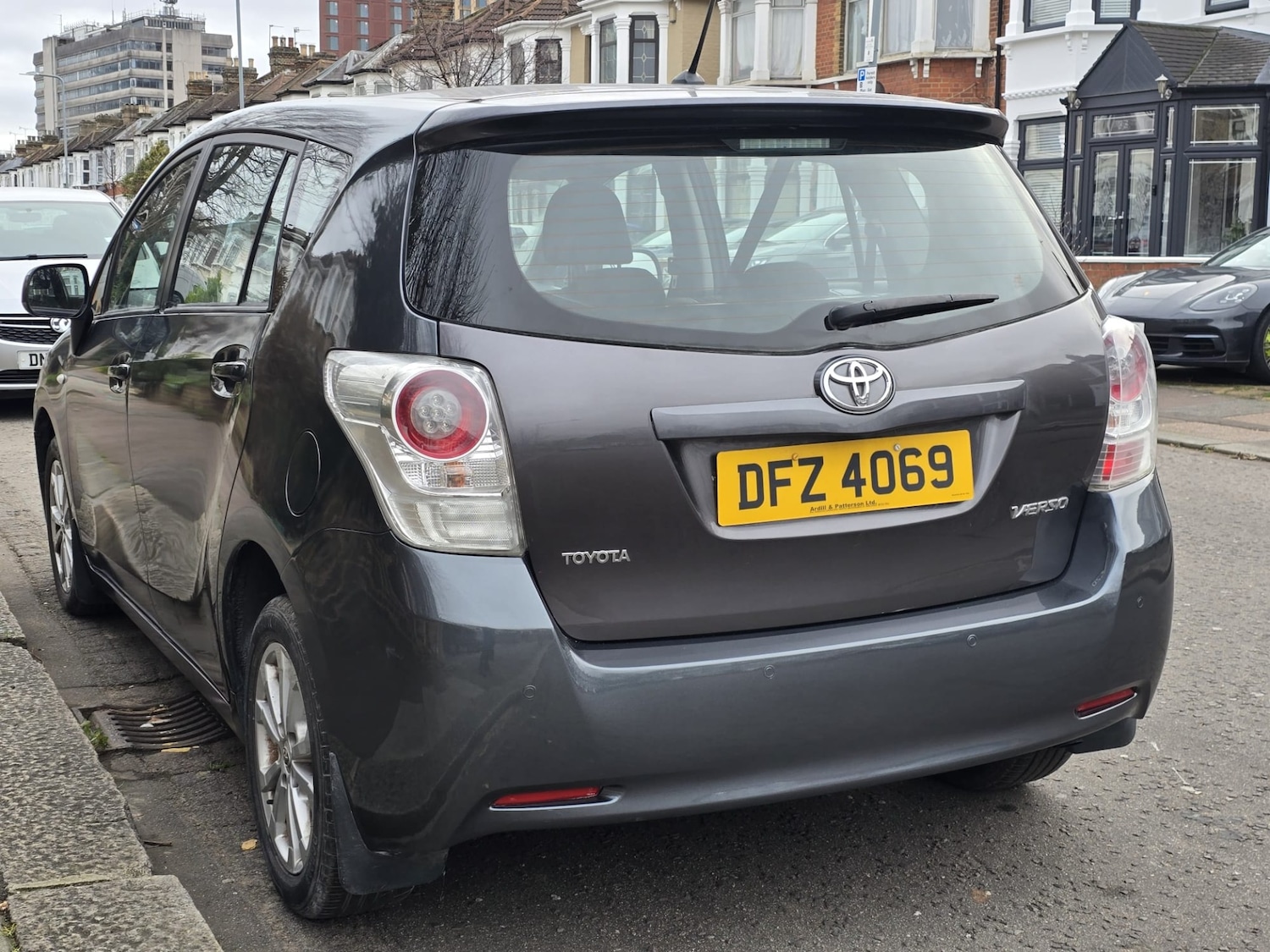 Used Toyota Verso 2010 for sale - 76920182: Photo 11