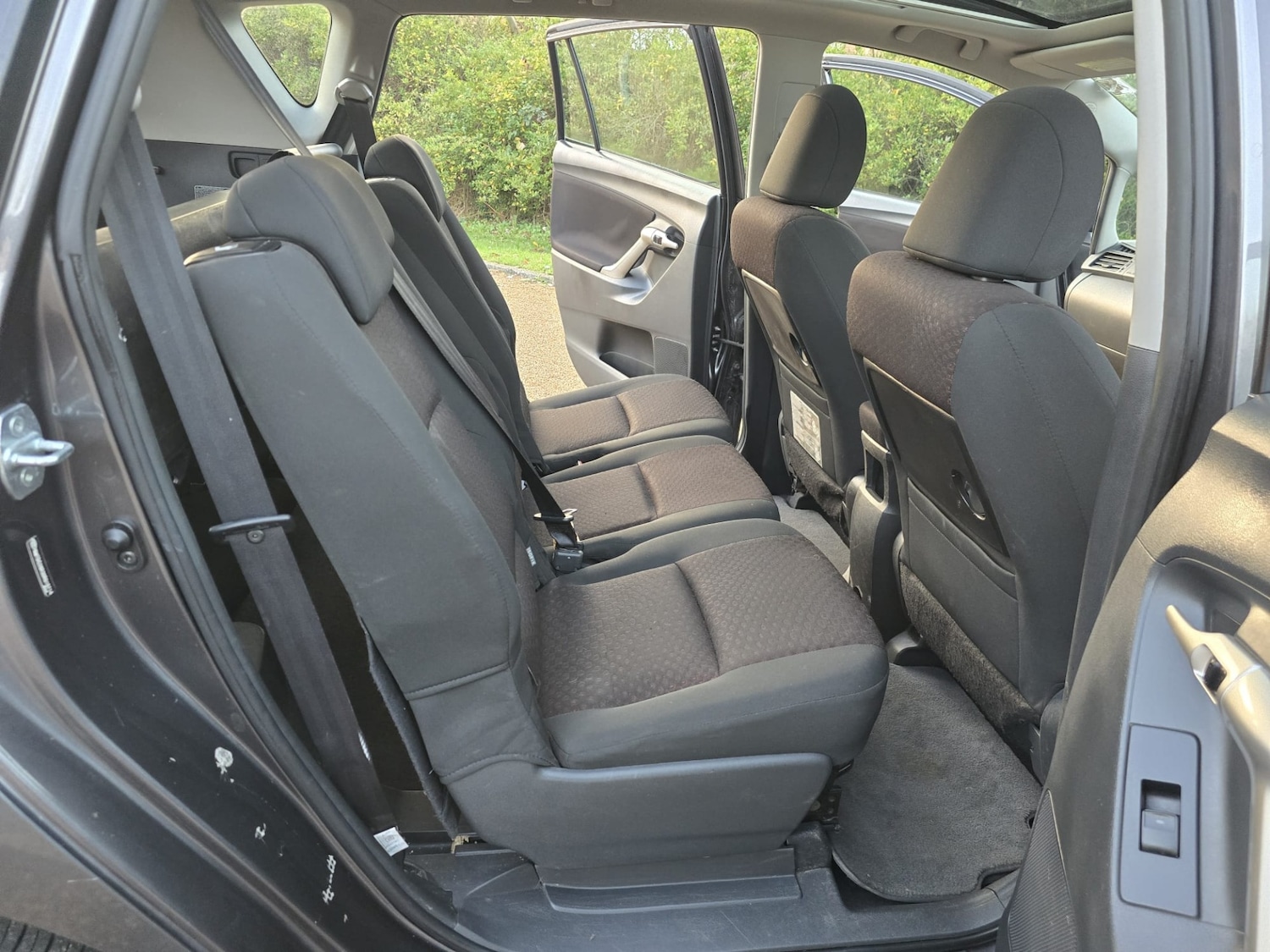 Used Toyota Verso 2010 for sale - 76920182: Photo 30