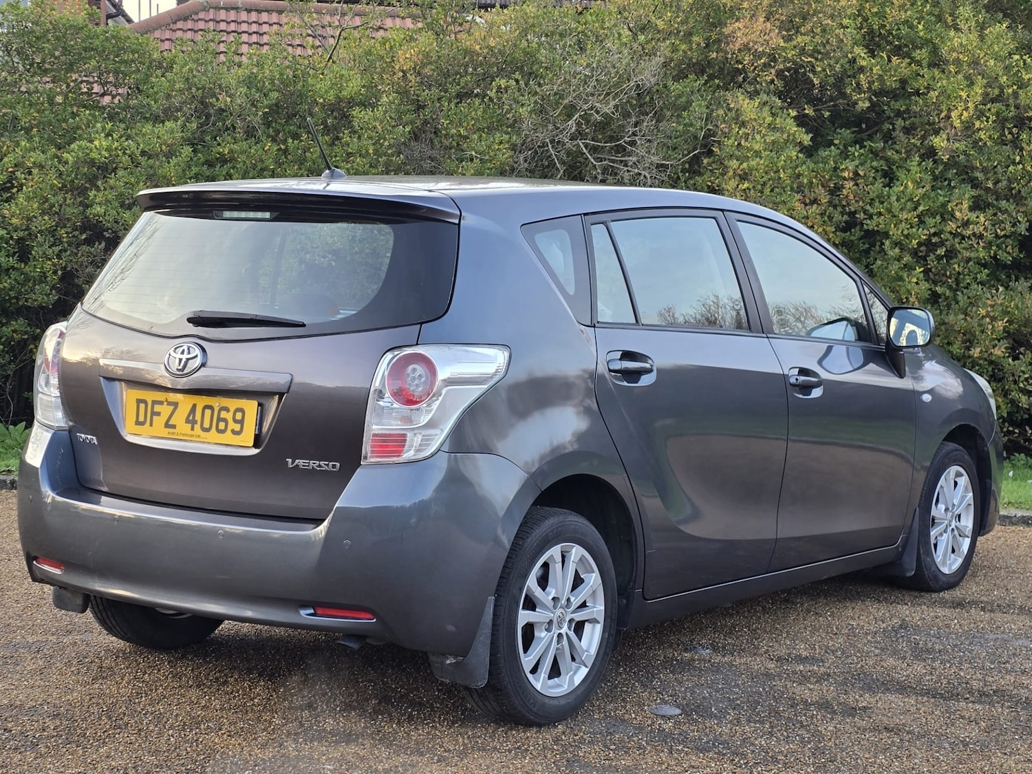 Used Toyota Verso 2010 for sale - 76920182: Photo 39