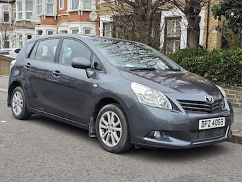 Used Toyota Verso 2010 for sale - 76920182: Photo