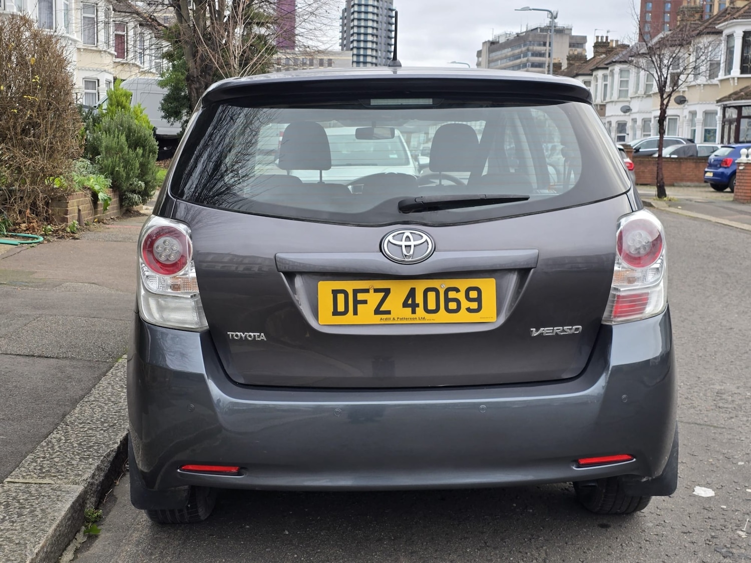 Used Toyota Verso 2010 for sale - 76920182: Photo 9