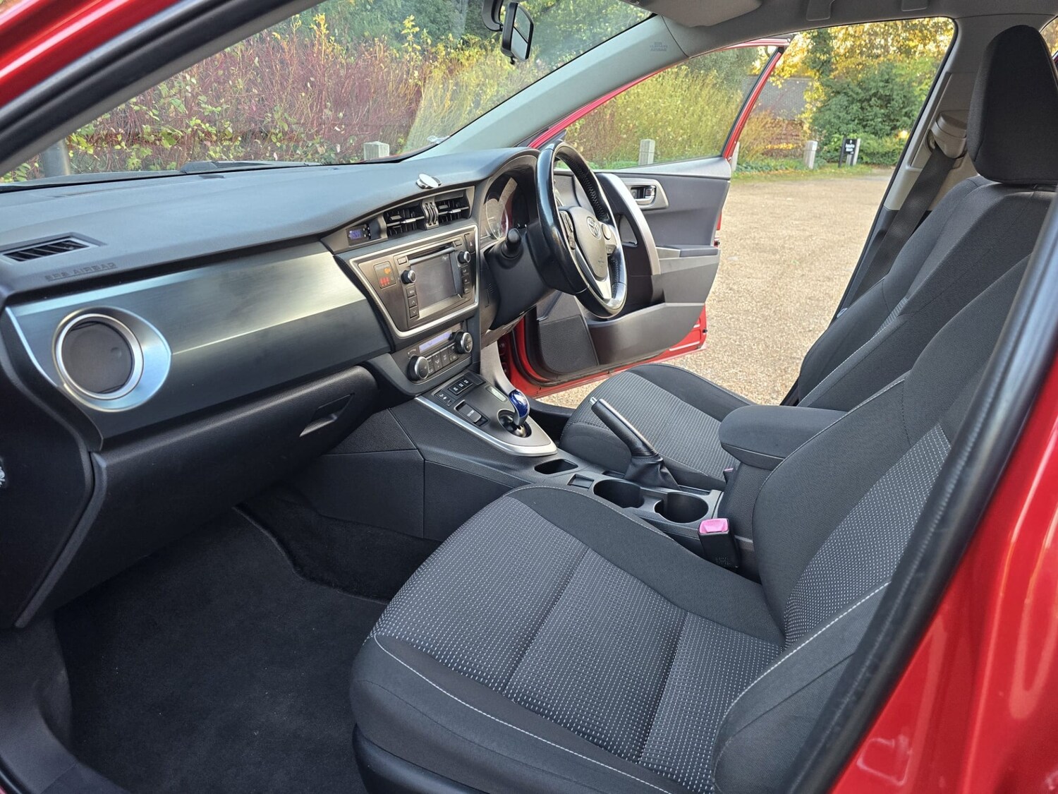 Used Toyota Auris 2013 for sale - 76377026: Photo 31