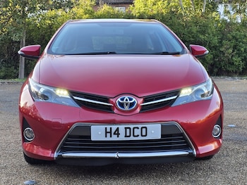 Used Toyota Auris 2013 for sale - 76377026: Photo