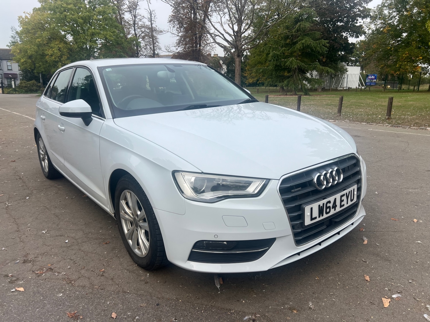 Used Audi A3 2014 for sale - 76165395: Photo 2