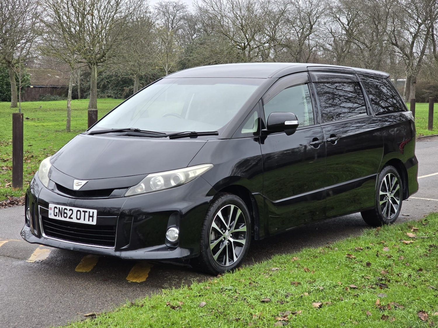 Used Toyota Estima 2025 for sale - 77020130: Photo 14