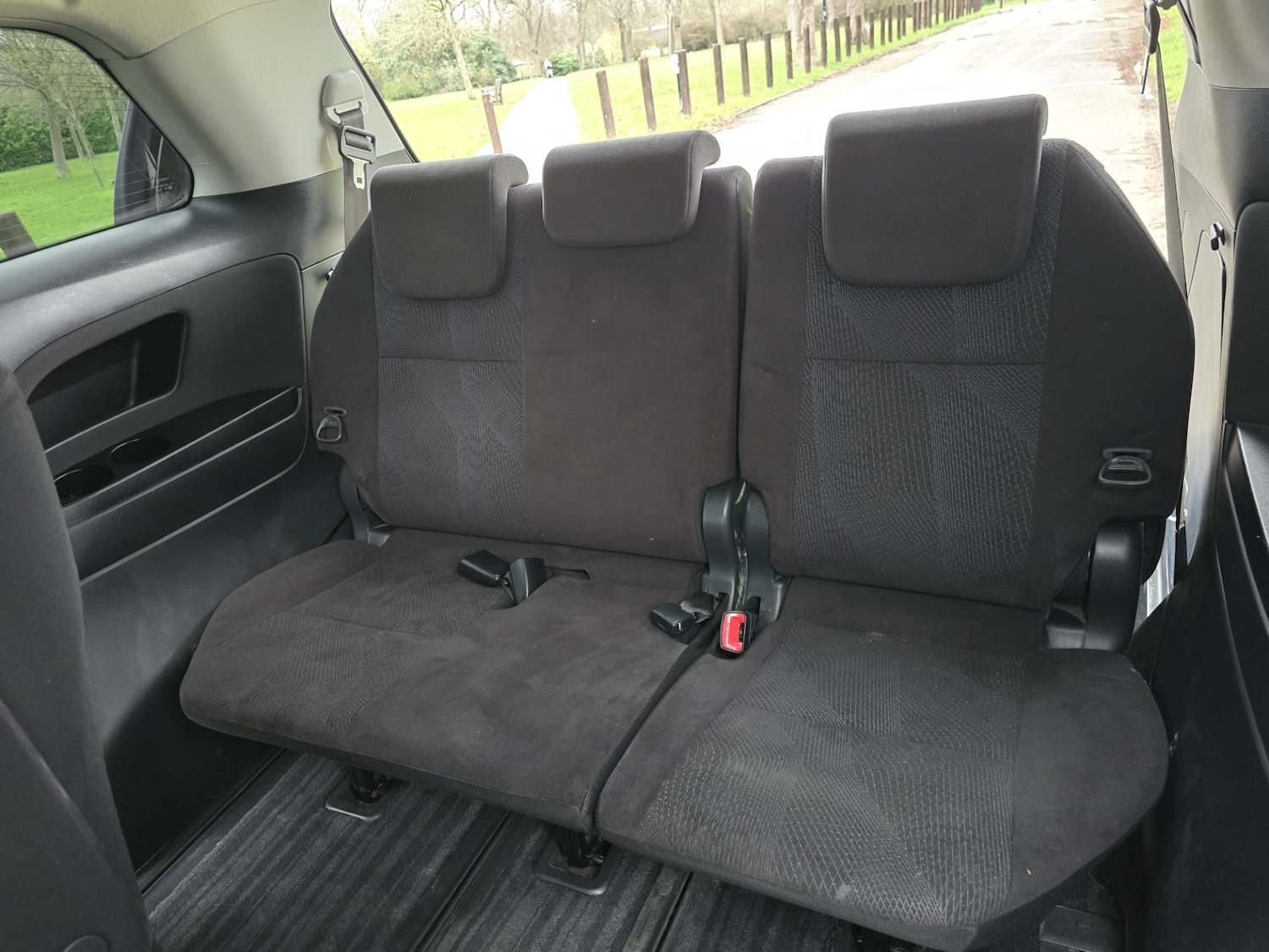 Used Toyota Estima 2025 for sale - 77020130: Photo 29