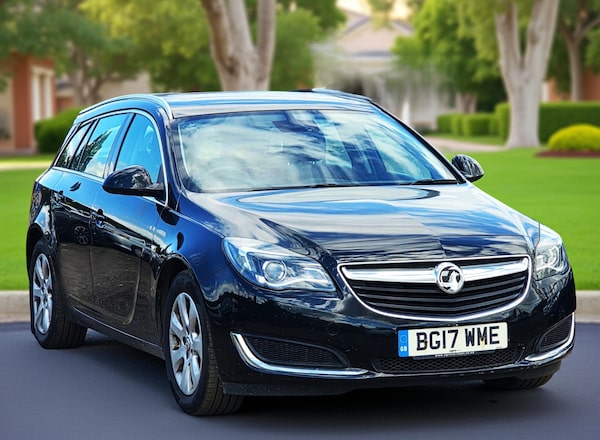 Used Vauxhall Insignia 2017 for sale - 74766653: Photo 32