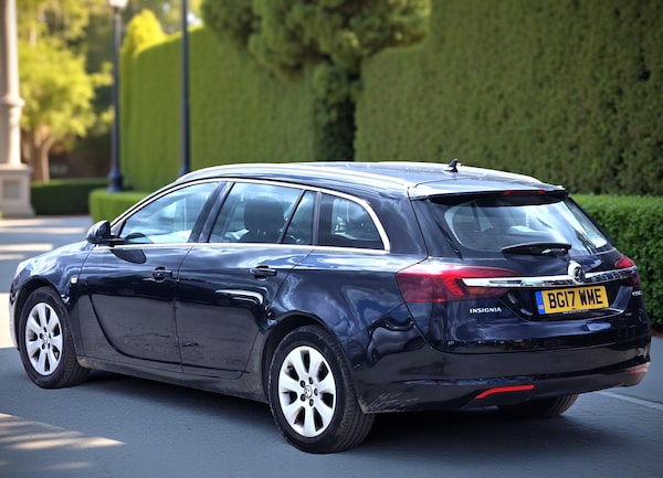Used Vauxhall Insignia 2017 for sale - 74766653: Photo 61