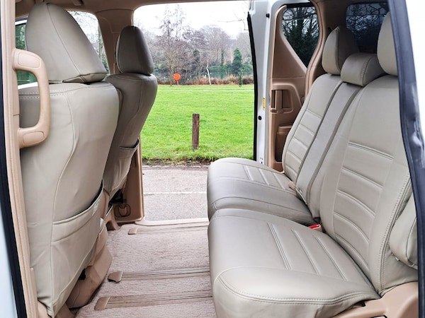 Used Toyota Alphard 2011 for sale - 75594020: Photo 15