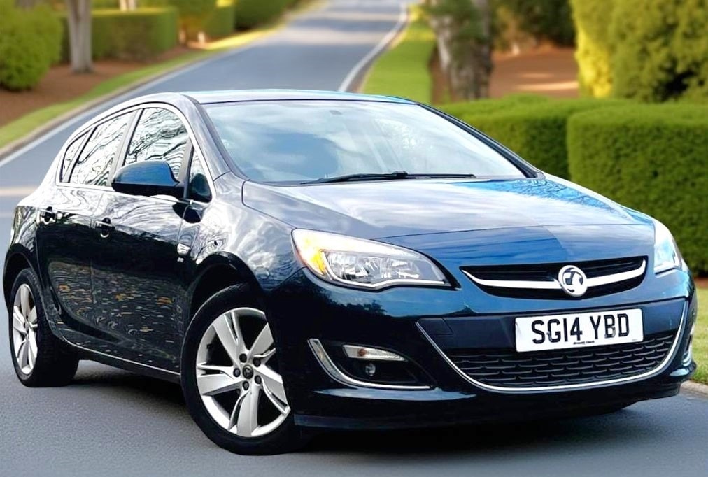 Used Vauxhall Astra 2014 for sale - 76526508: Photo 1