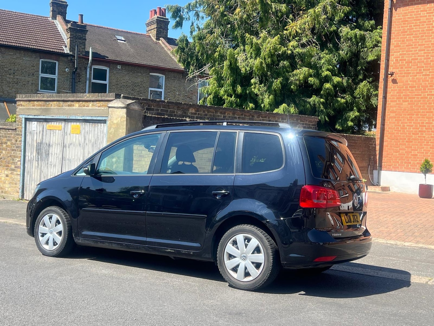 Used Volkswagen Touran 2023 for sale - 76758945: Photo 8