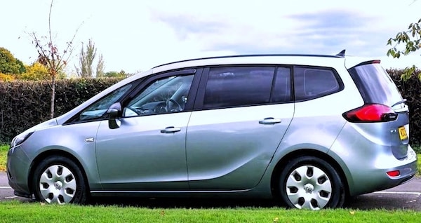 Used Vauxhall Zafira Tourer 2012 for sale - 73254510: Photo 9