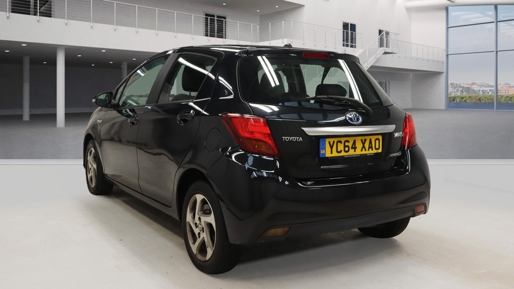 Used Toyota Yaris 2014 for sale - 76121217: Photo 3