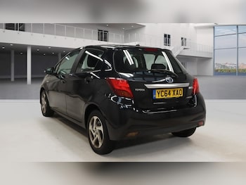 Used Toyota Yaris 2014 for sale - 76121217: Photo 3