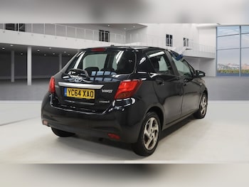 Used Toyota Yaris 2014 for sale - 76121217: Photo 4