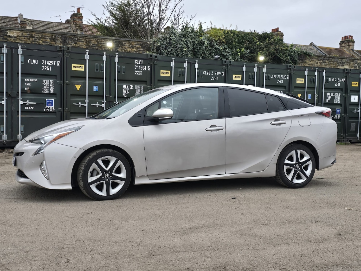 Used Toyota Prius 2016 for sale - 77065875: Photo 13