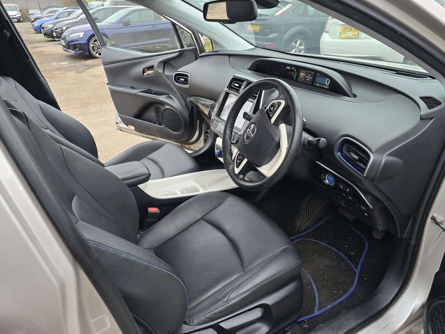 Used Toyota Prius 2016 for sale - 77065875: Photo 22