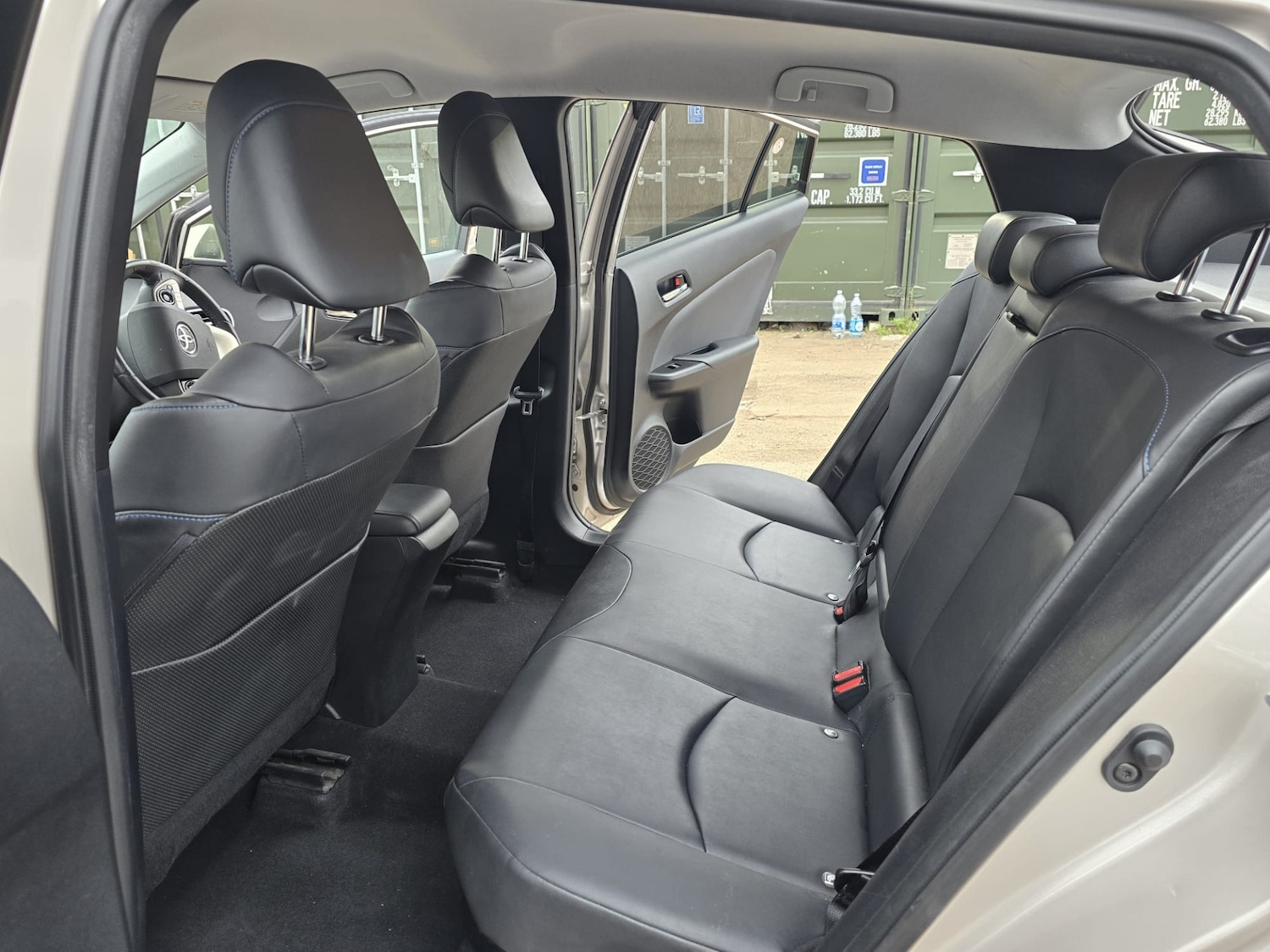 Used Toyota Prius 2016 for sale - 77065875: Photo 33