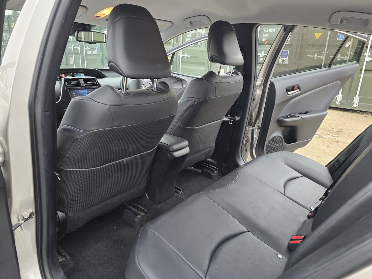 Used Toyota Prius 2016 for sale - 77065875: Photo 35