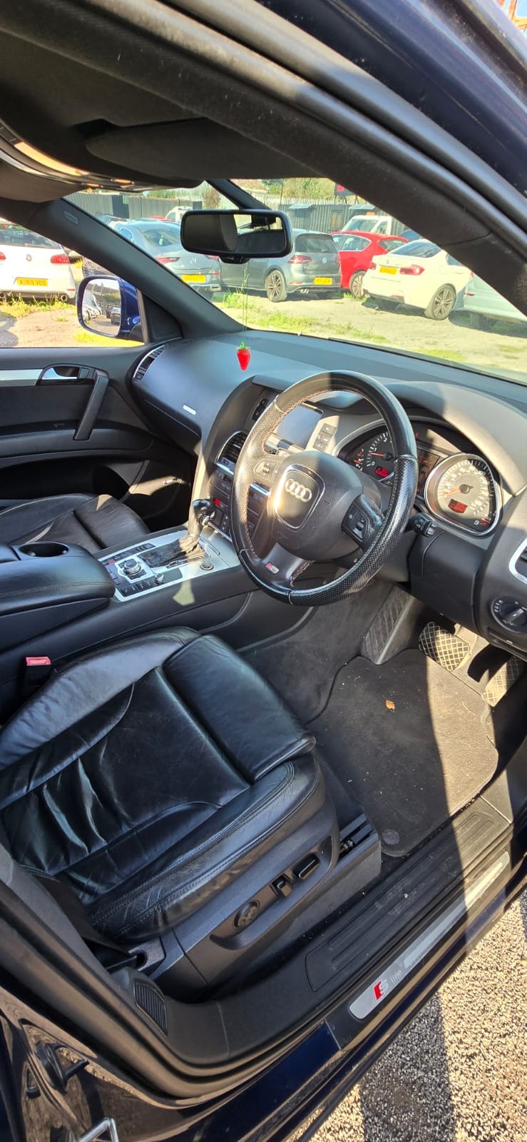 Used Audi Q7 2008 for sale - 76864299: Photo 12