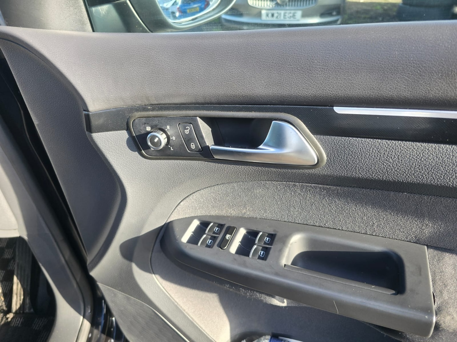 Used Volkswagen Touran 2013 for sale - 77508240: Photo 16