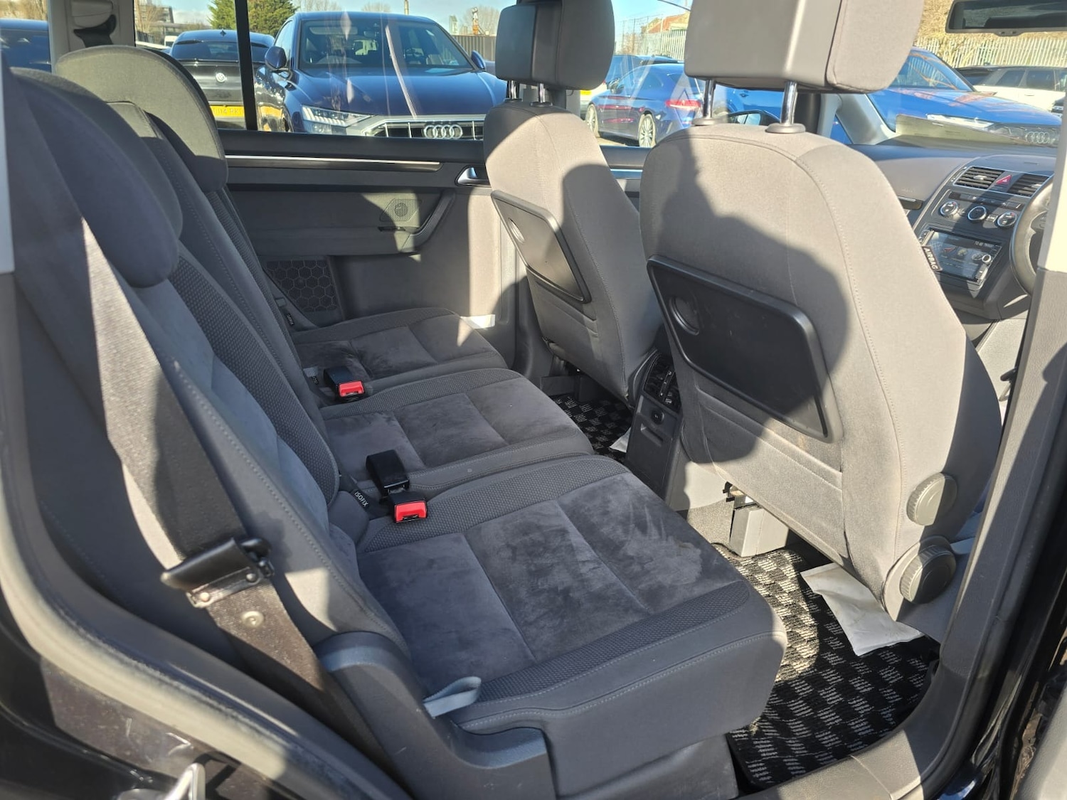 Used Volkswagen Touran 2013 for sale - 77508240: Photo 19