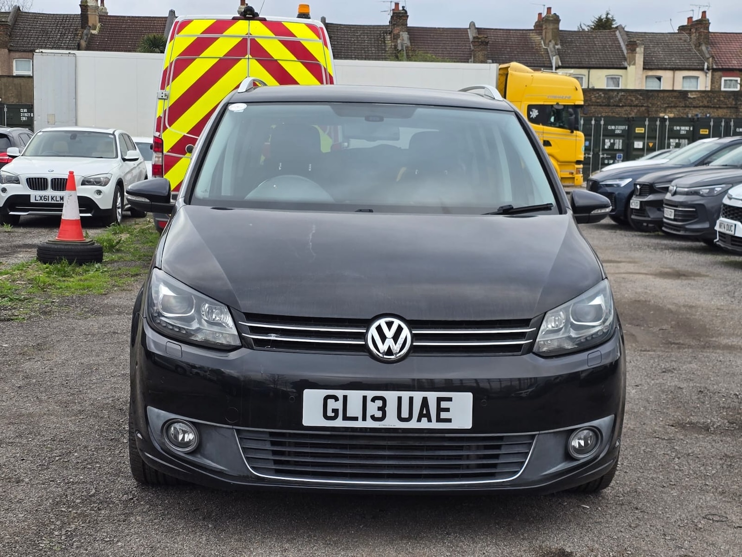 Used Volkswagen Touran 2015 for sale - 77508240: Photo 27
