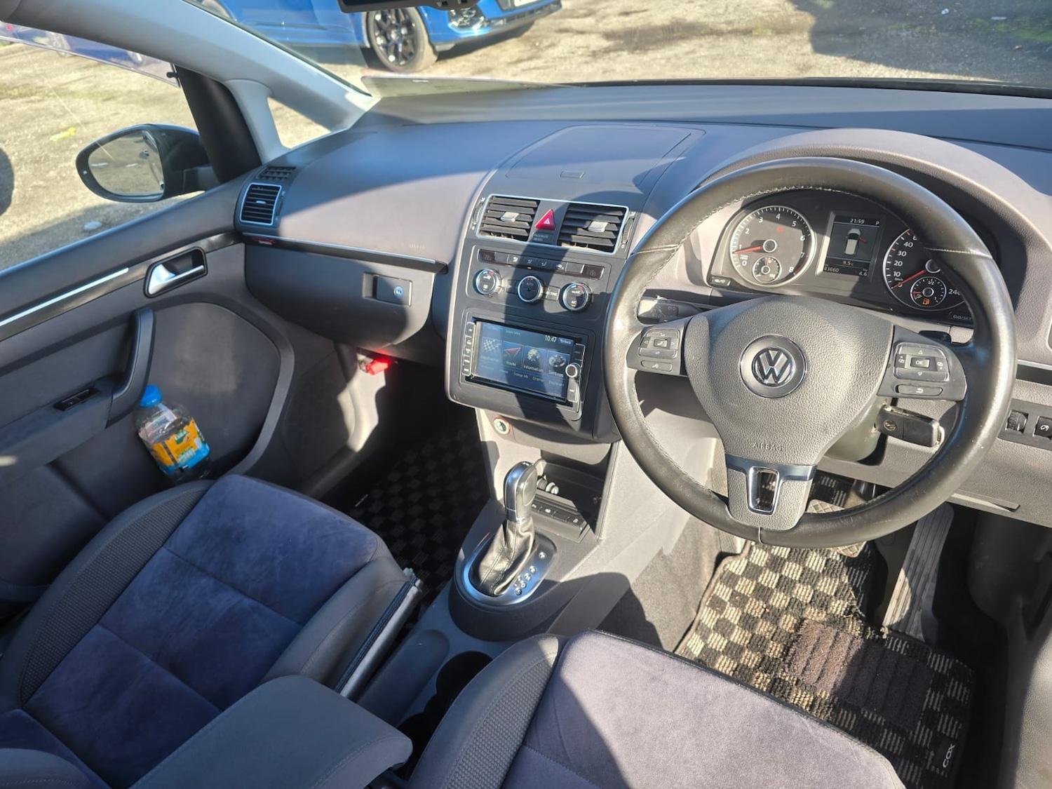 Used Volkswagen Touran 2015 for sale - 77508240: Photo 29