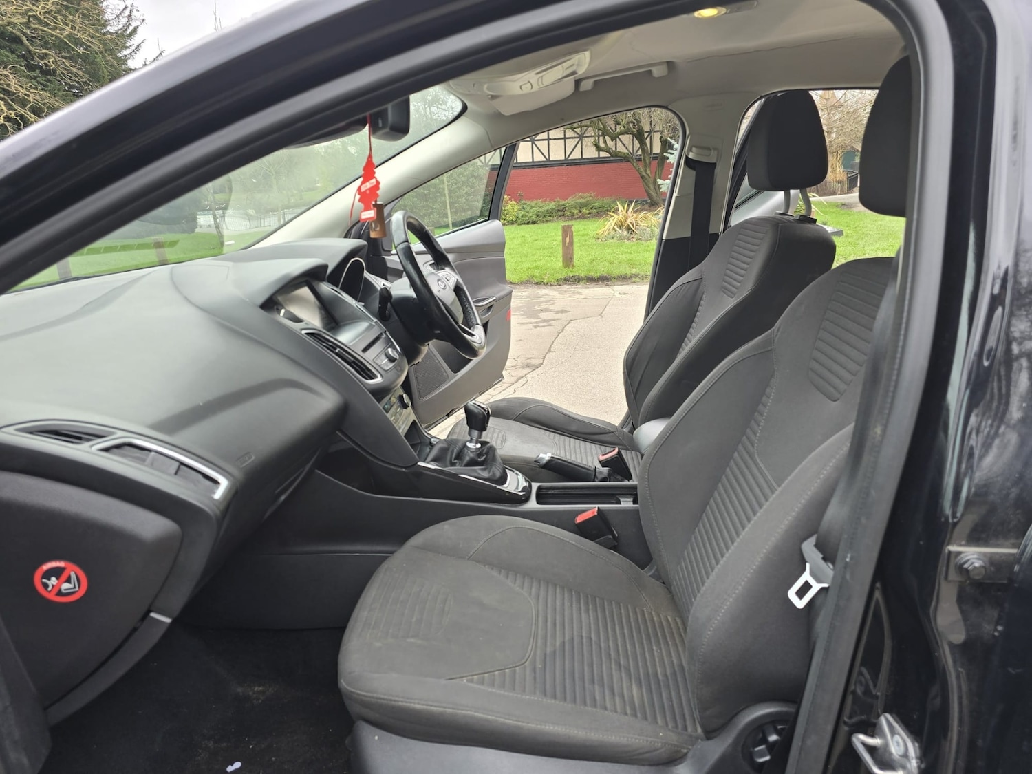 Used Ford Focus 2015 for sale - 76218755: Photo 11