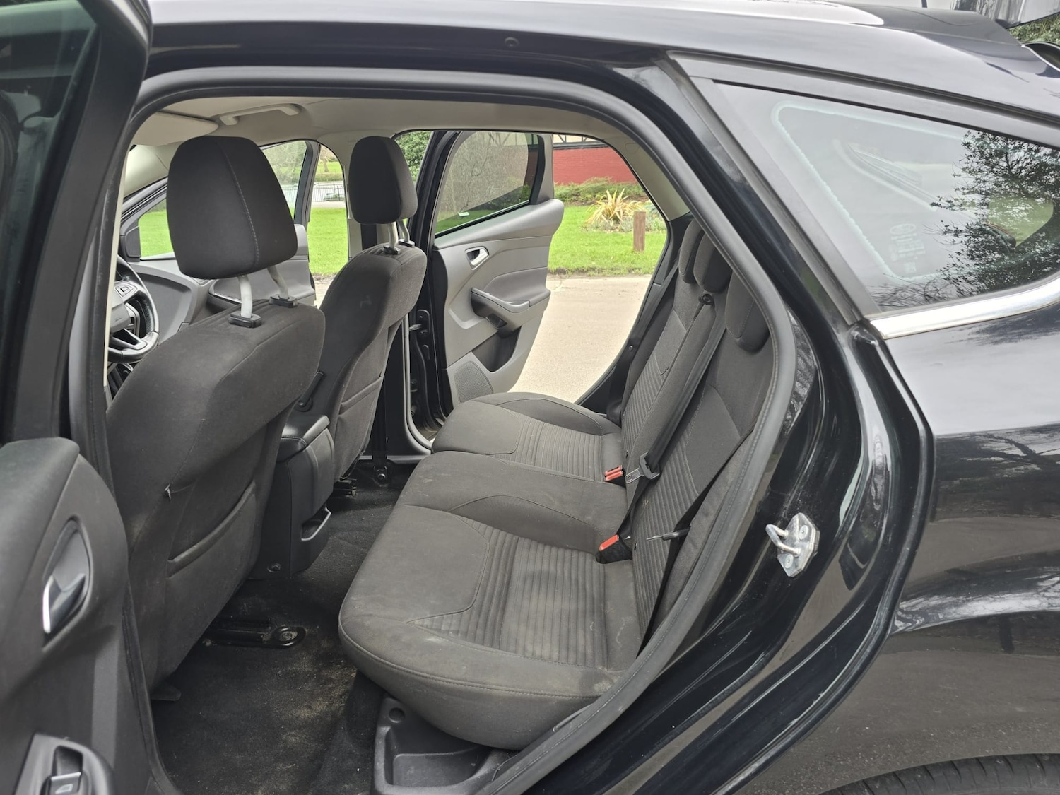 Used Ford Focus 2015 for sale - 76218755: Photo 12