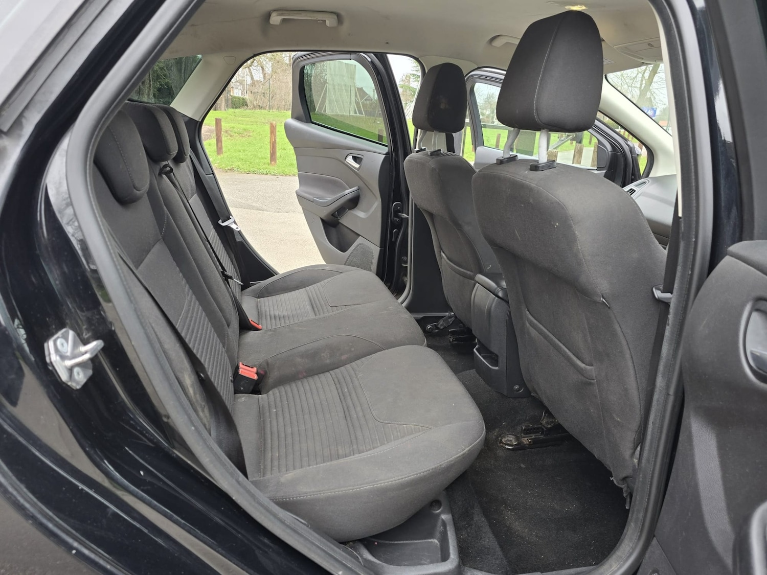 Used Ford Focus 2015 for sale - 76218755: Photo 16