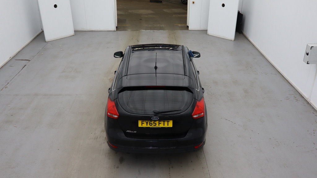 Used Ford Focus 2015 for sale - 76218755: Photo 2