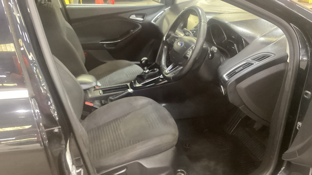 Used Ford Focus 2015 for sale - 76218755: Photo 6