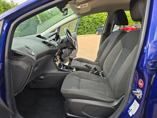 Used Ford Fiesta 2015 for sale - 74828389: Photo 27
