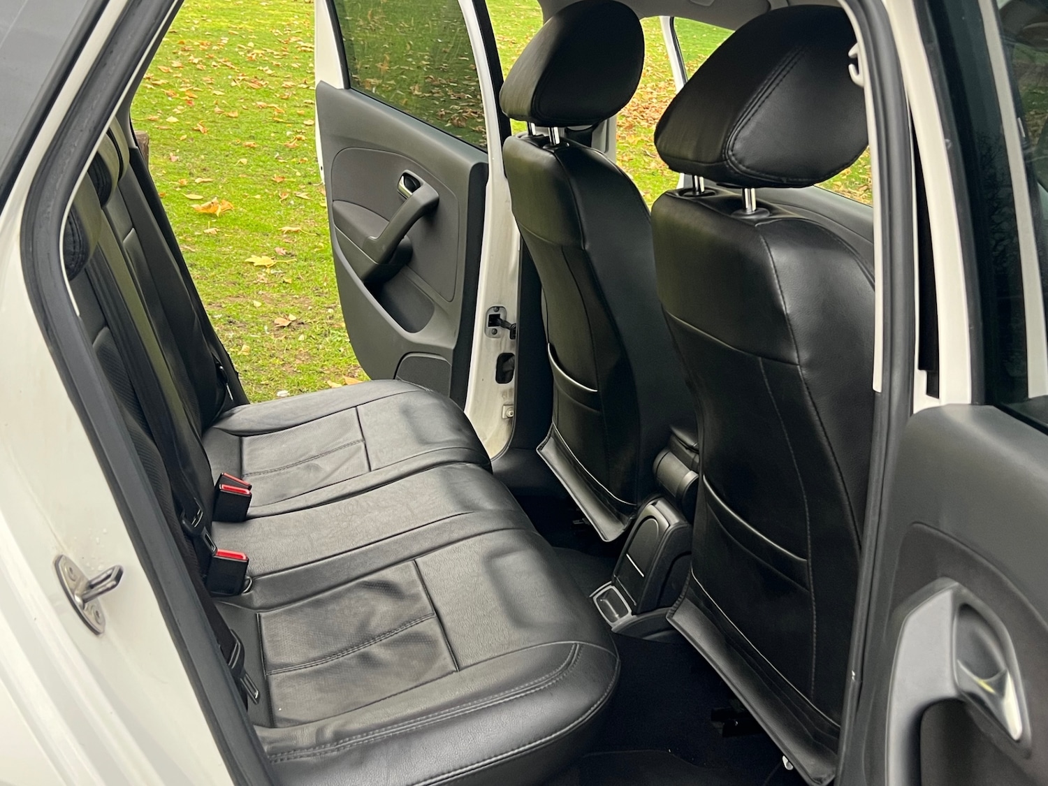 Used Volkswagen Polo 2012 for sale - 76503092: Photo 37