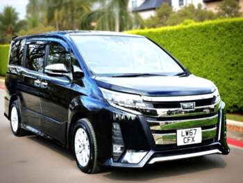 Used Toyota Voxy 2018 for sale - 73821583: Photo