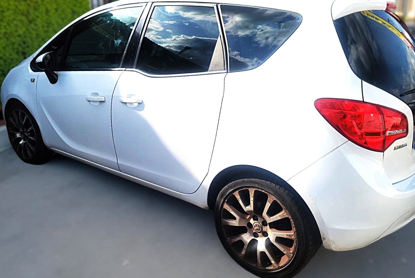 Used Vauxhall Meriva 2012 for sale - 76643791: Photo 34