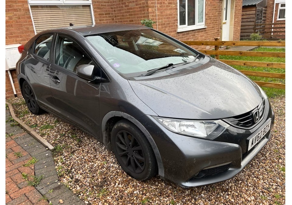 Used Honda Civic 2012 for sale - 76471368: Photo 1