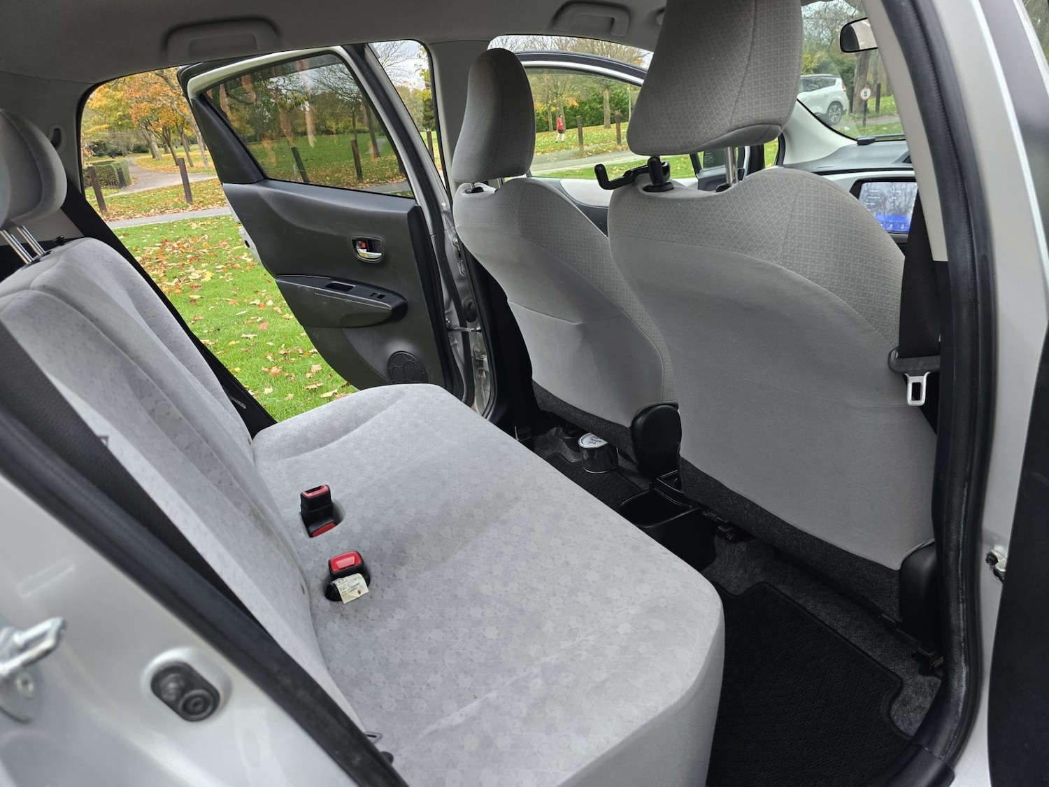 Used Toyota Yaris 2023 for sale - 76511083: Photo 36