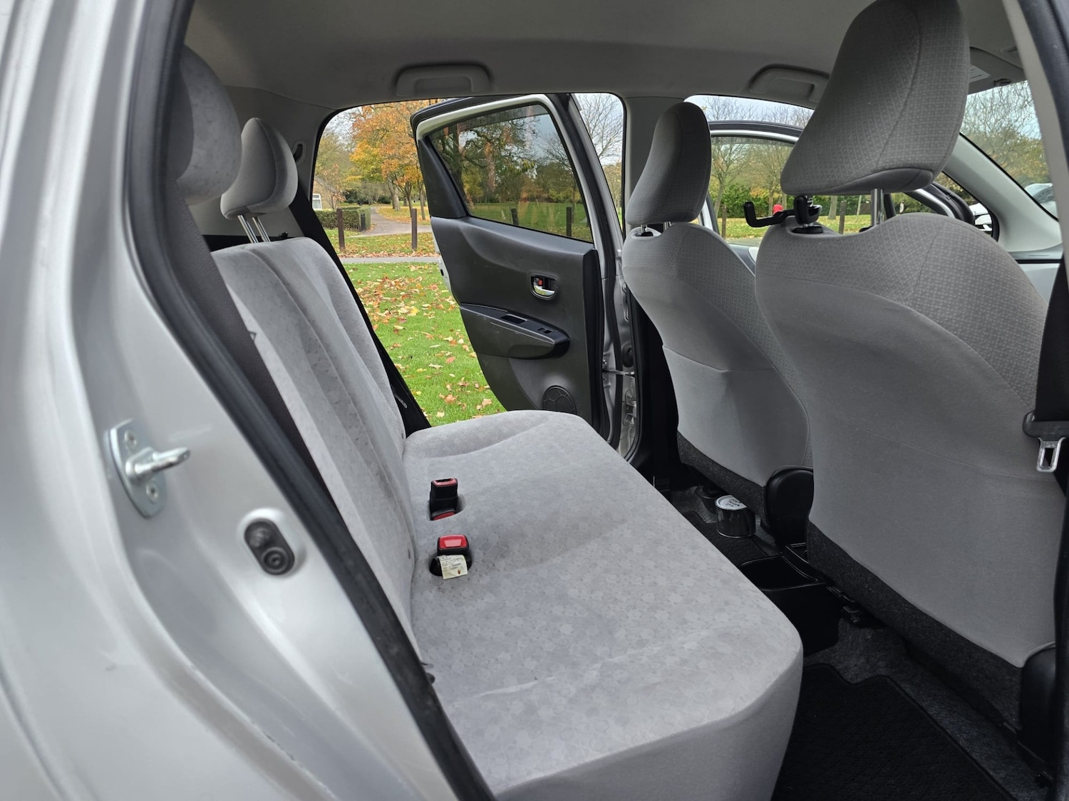 Used Toyota Yaris 2023 for sale - 76511083: Photo 37